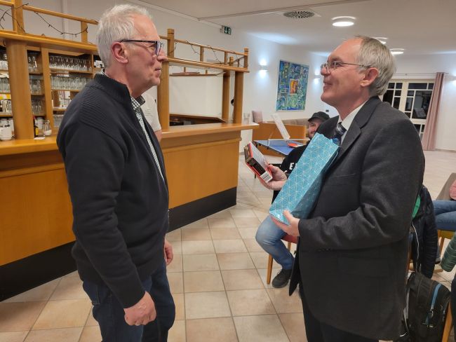 Ein herzliches Dankeschön an Professor Weber für seinen Vortrag zu Parkinson